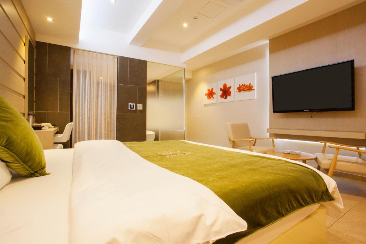 Suwon Reve Hotel Buitenkant foto