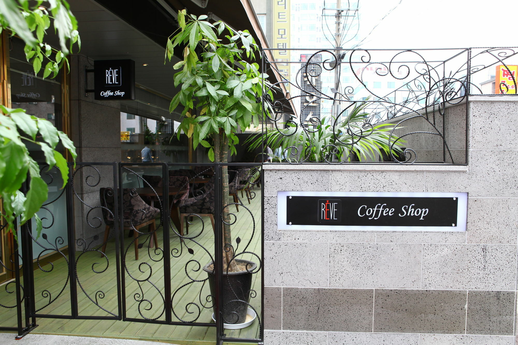 Suwon Reve Hotel Buitenkant foto